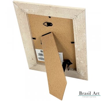 Porta-Retrato Decorativo Chanfrado Madeira 10x15cm – Elegância Natural e Estilo Atemporal